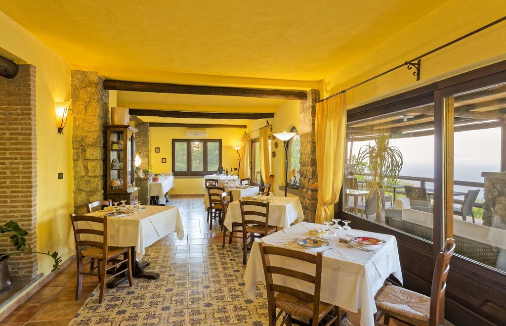Agriturismo Pera Di Basso 카사밋쵸라테르메 외부 사진